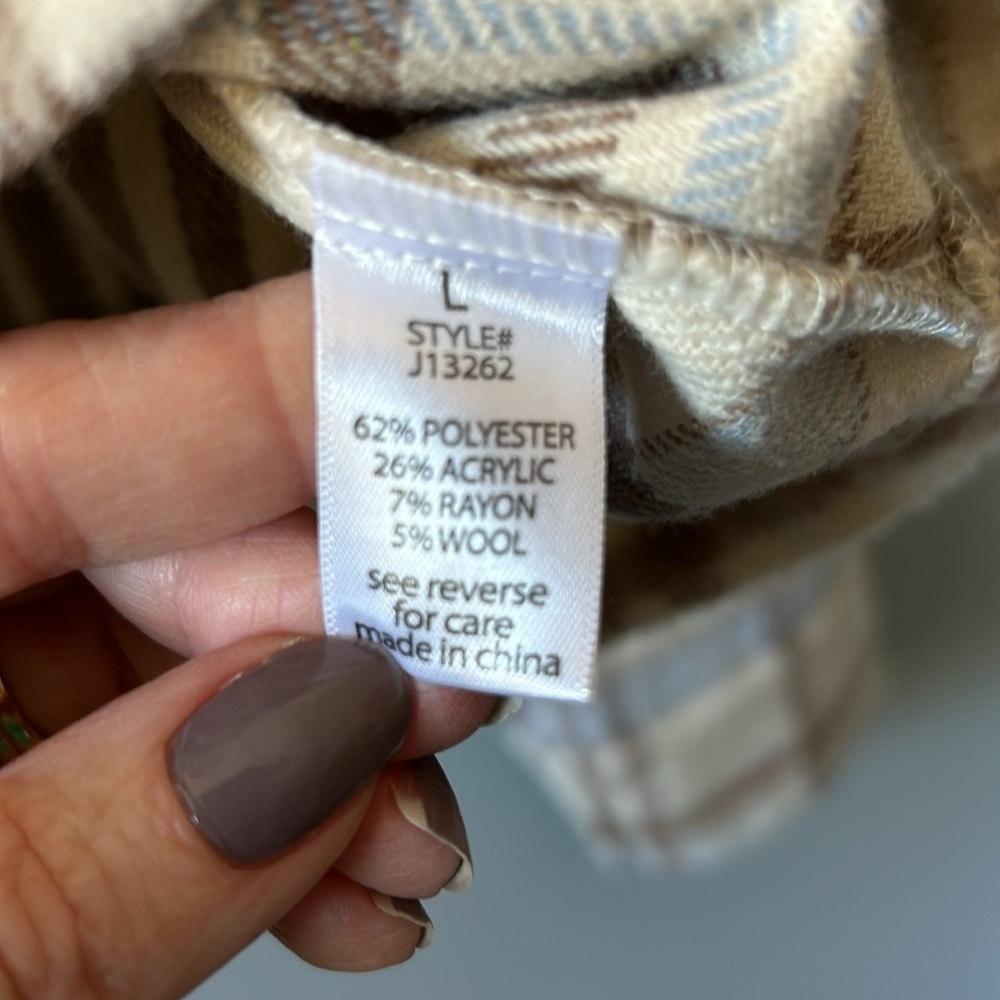 Active Usa Boutique Plaid Shacket Blues, Tans, Si… - image 6